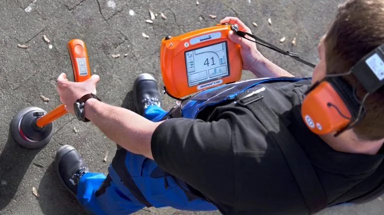 Sewerin Aquaphon A 200 – Detector acústico de fugas de agua (foto 3) – Alfa Instrumentos