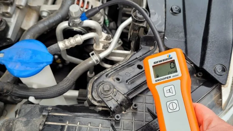Sewerin Snooper Mini – Detector de gas compacto para buscar fugas en instalaciones a la vista (foto 4) – Alfa Instrumentos